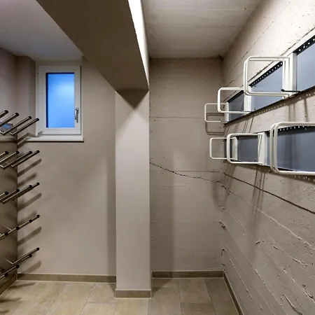 Iv Superior Apartment
